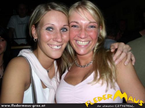 fledermaus5-11-05-birgit julia