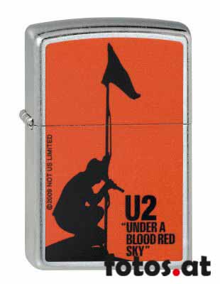 Zippo Feuerzeug U2 - Under a blood red sky.jpg
